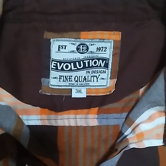 Evolution Men's Dress Shirt - Picture 2 of 3